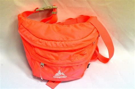 Сумка на пояс Onepolar 5668 розовый – низкие цены, кредит, оплата ...