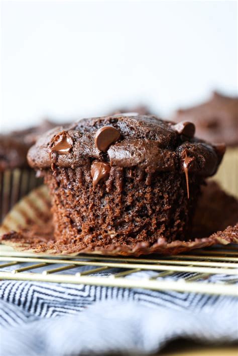 Perfectly Moist Chocolate Muffins Cookies And Cups