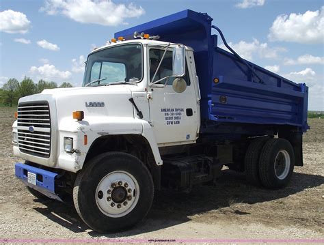 Single Axle Dump Trucks For Sale