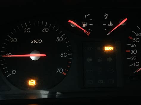 Утром загорелась лампочка «АБС» и сервис — Renault Laguna II, 1,8 л ...