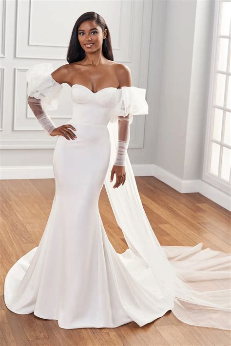Sleek Wedding Dresses Martin Thornburg