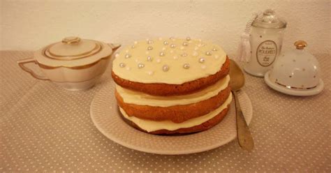 Incroyable Naked cake au Golden Syrup Recette par Chachou à la crème