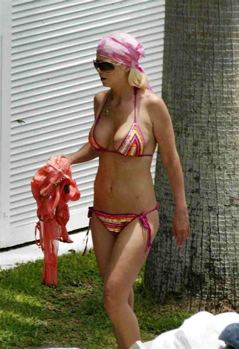 Naked Tara Reid Added By