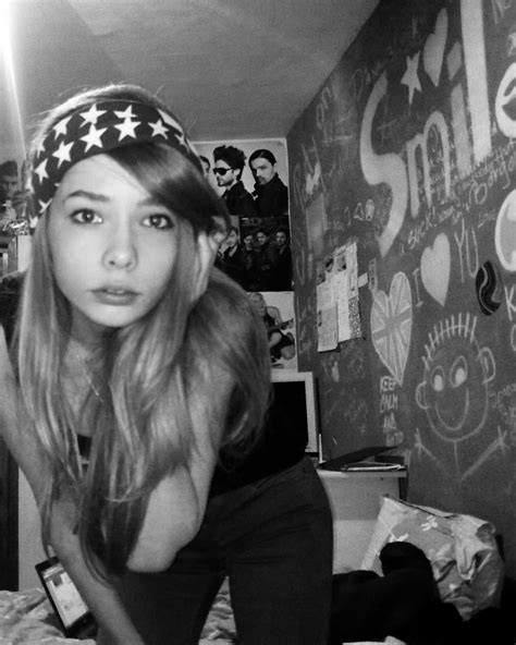 Blackwhite Blonde And Cute Image 461092 On Favim