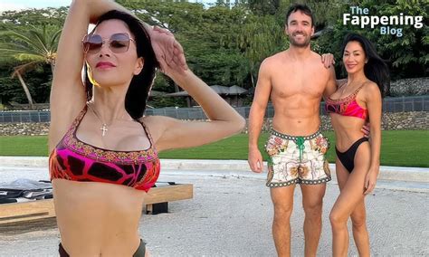 Nicole Scherzinger Displays Her Perfect Bikini Body In Australia Photos OnlyFans Leaked Nudes