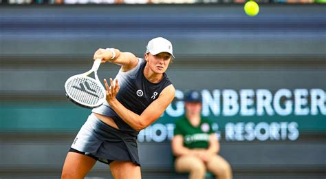 Wta Bad Homburg Iga Wi Tek Nie Zagra W P Finale Polka Zrezygnowa A