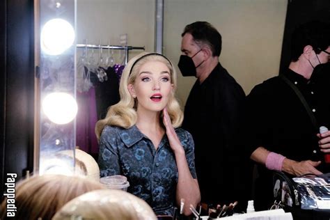 Chloe Fineman Nude Leaks Photo 2637176 Fapopedia