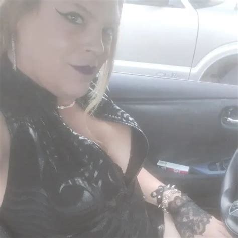 House Of Whorrors New Vid Mistress Cyanide Sexy Tease Samhain Stream Announcement Shemale Porn