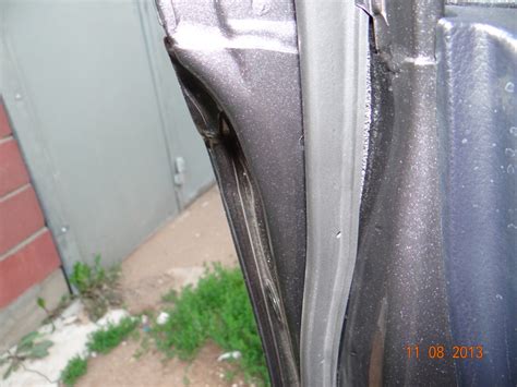 Уплотнитель на передней двери — Toyota RAV4 (IV), 2 л, 2013 года ...