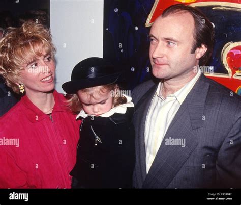Lily Collins Und Phil Collins Fotos Und Bildmaterial In Hoher