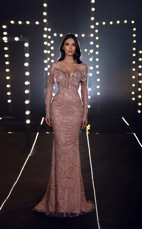 Chic & Holland Dresses | Shop Exclusive Evening Gowns for Women