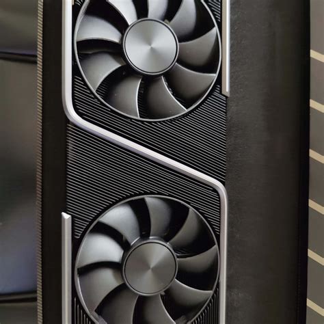 Nvidia RTX 3070 FE | Jawa