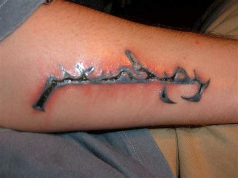 Is My New Tattoo Infected? What Should I Do About It? | TatRing