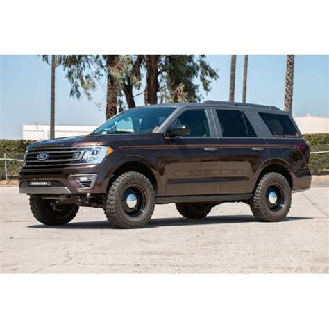 Ford Expedition Lifted