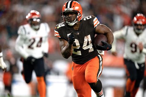 When Is Nick Chubb Returning? The Latest on When the Browns RB Will ...