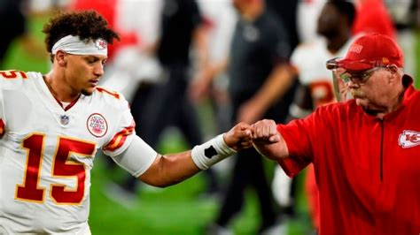 Patrick Mahomes Found A Glorious Old Photo From Andy Reids Playing