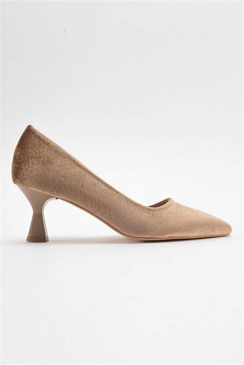 Kad N Stiletto Ayakkab Nude Kad Fe