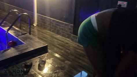 Milf At A Swimming Pool Search Xvideos