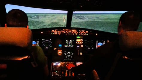 Тренажер А320. AIRBUS A320. FLIGHT DECK. COCKPIT. - YouTube