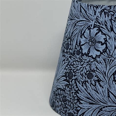 Marigold Blue Candle Clip Shades In A William Morris Design Fait Par Moi