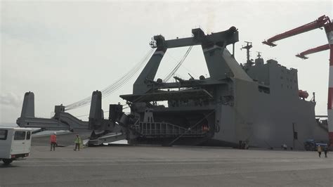 Dvids Video Bk 23 Mv Cape Henry Off Loading