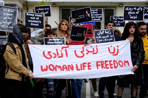 Iran We Stand In Solidarity With Iranian Women And Protesters ARTICLE 19