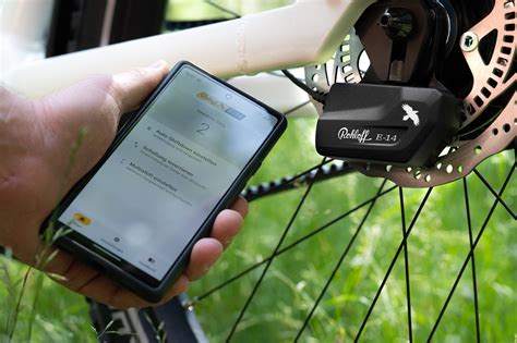 Rohloff Speedhub Syncs with Bosch Smart System for Automatic Shifting ...