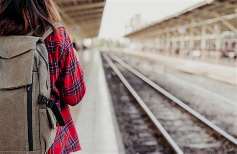 Для детей начала действовать скидка 50% на железнодорожные поездки по ...