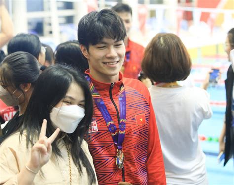 Hot Boy Vi T Nam H P Singapore Ph K L C Sea Games Mang V Hcv