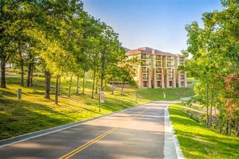 The Lodge of Four Seasons Spa: Pictures & Reviews - Tripadvisor