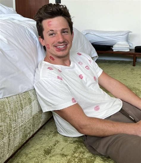 Is Charlie Puth Gay Here S The Proof Stagbite