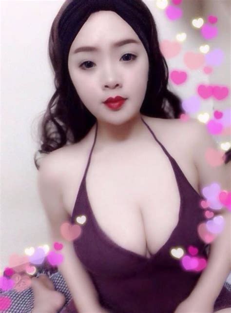 Cao Giang Nude Pics Page