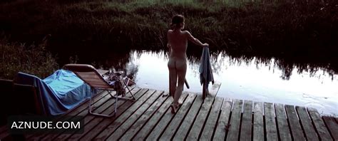 SOPHIE REINHARD Nude AZNude