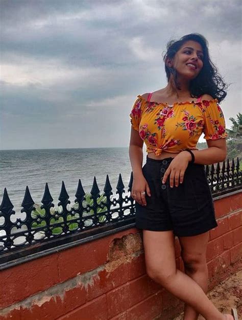 Actress Kruthika Latest Hot Photo Stills