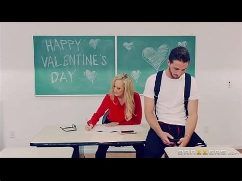 Brazzers Brandi Love Grandes Tetas En La Escuela XVIDEOS