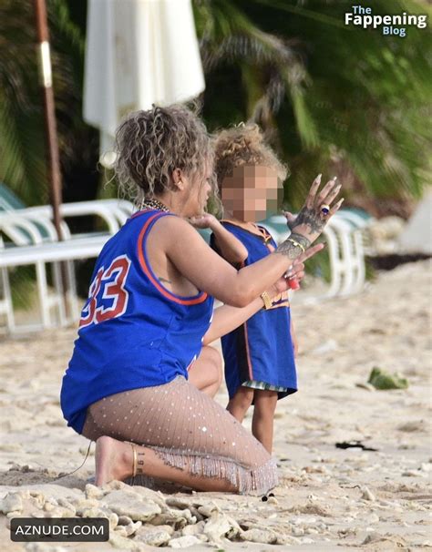 Rihanna Sexy Seen With A AP Rocky Flashing Her Hot Booty At A Beach In