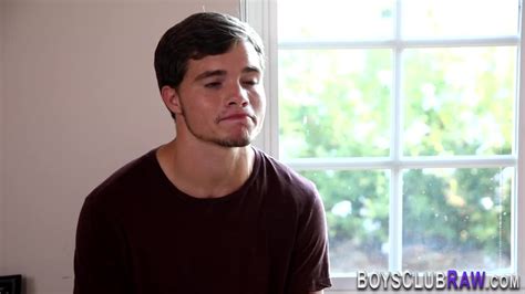 Raw Dawging Gay Threeway BoyFriendTV