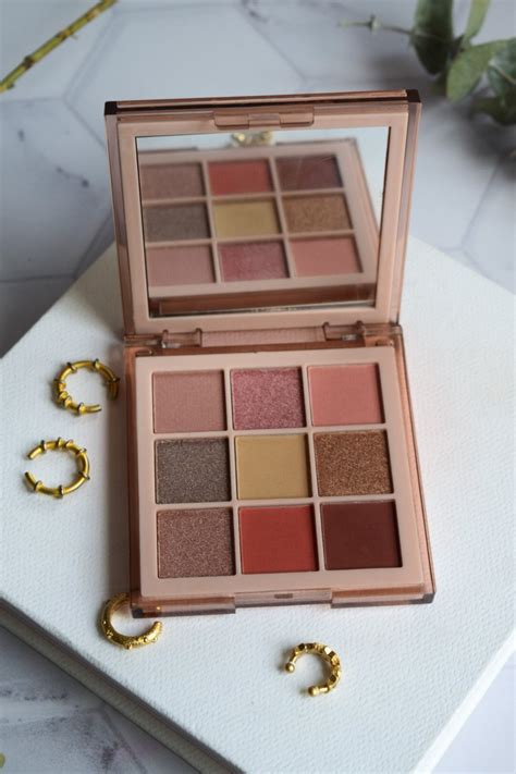 Sombras Nude Light Kiss Beauty Valmar