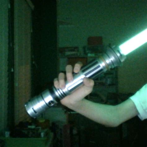 My First Savis Workshop Saber Sometimes Turns Red White Or Yellow