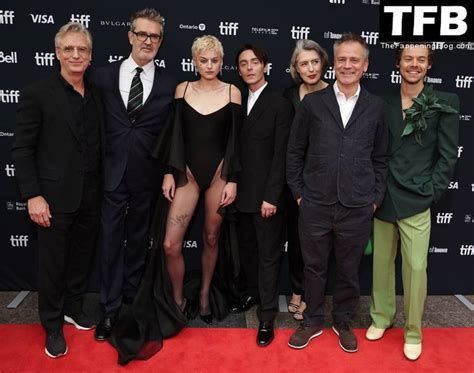 Emma Corrin Emmalouisecorrin Nude OnlyFans Photo The Fappening Plus