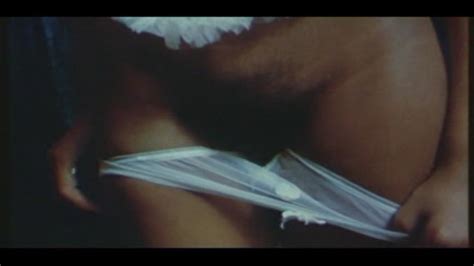 Naked Marie Claude In L Amour Aux Sports D Hiver