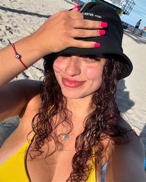 Nat (@natalie.t21) • Instagram photos and videos