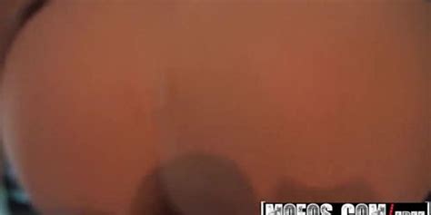 Mofos Cute Teen Izzi Ryder Give A Lingerie Fashion Show POV Izzy Rider Tnaflix