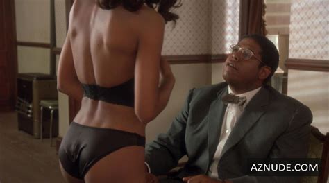 ROBIN GIVENS Nude AZNude