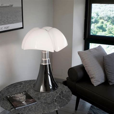 Lampe Poser Pipistrello Medio Martinelli Luce Silvera Design