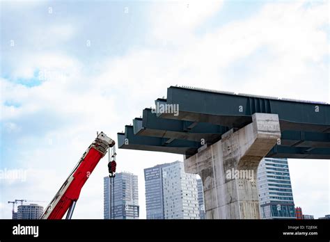 Construction Supporting Column Of Concrete Bridge Stock Photo Alamy