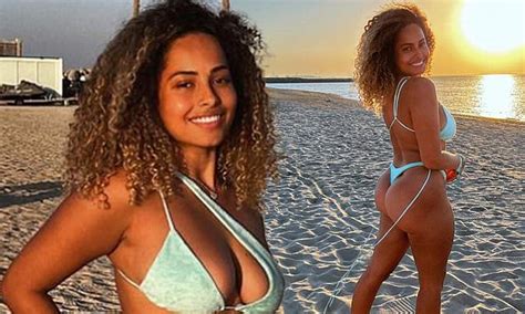 Love Island S Amber Gill Sets Pulses Racing In A Very Skimpy Green Patterned Thong Bikini