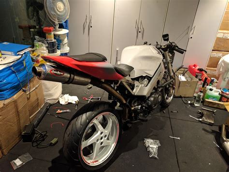 VFR800, my accidental first build... | Custom Fighters - Custom ...