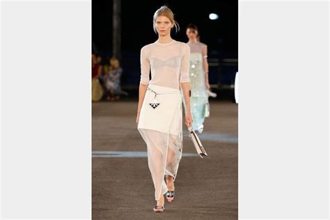 So lässt sich das Naked Dress stylen Fotogalerien Rhein Neckar Zeitung