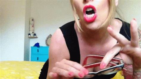 Addicted To Wanking Agressive JOI CHARLIE Z HUGE NIPPLES MILF Clips Sale